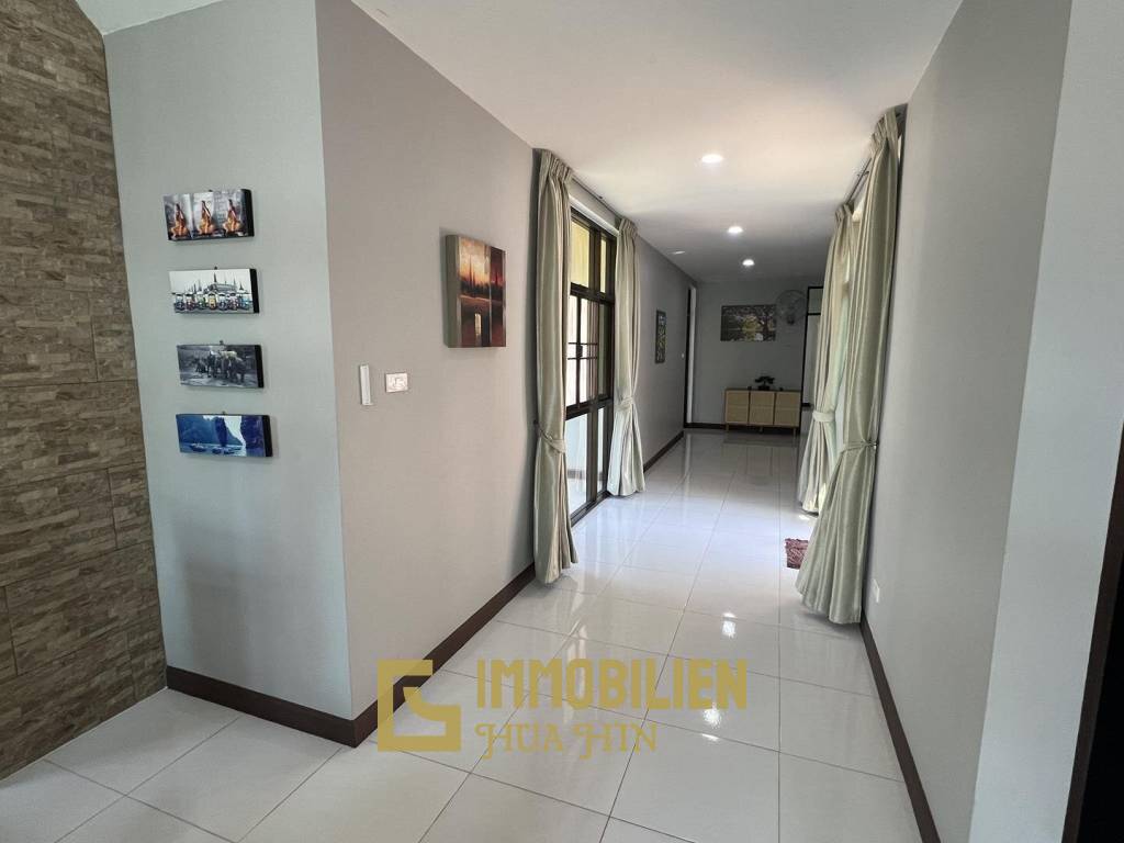 1,124 metro cuadrado 5 ` 7 Baño Villa de Venta