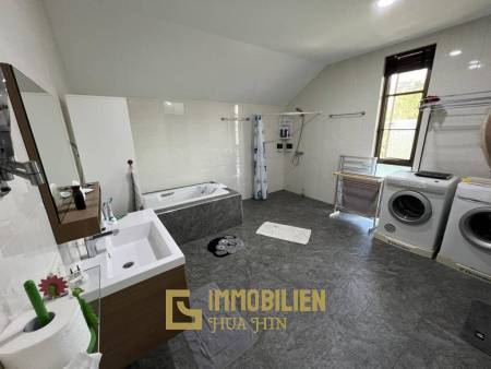 1,124 metro cuadrado 5 ` 7 Baño Villa de Venta