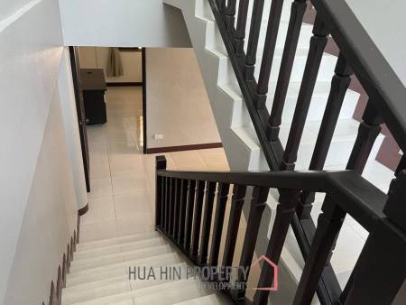 Beautiful Spacious 5 Bedroom Family Home