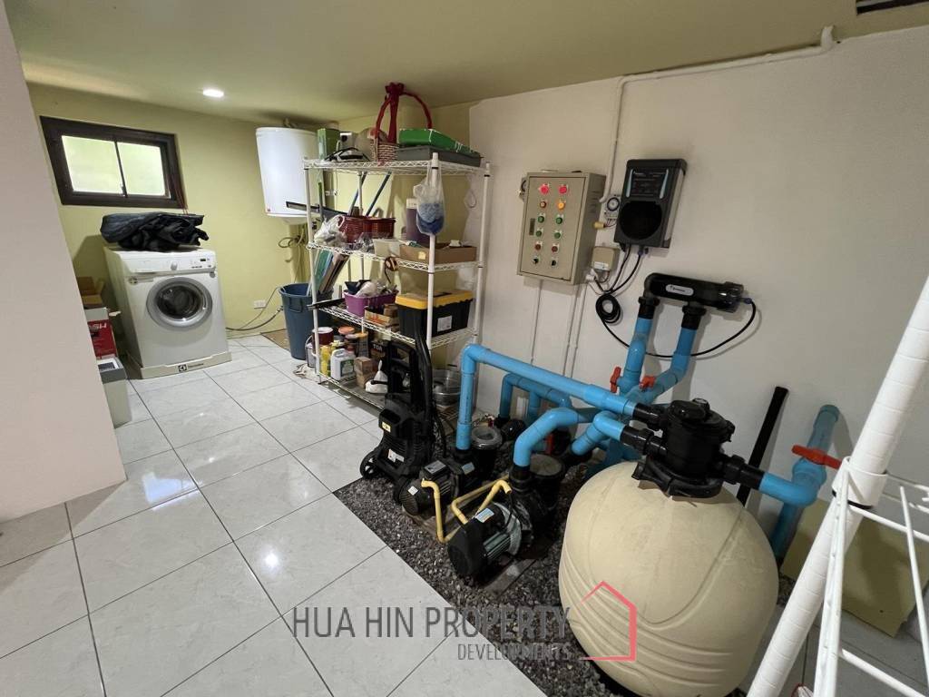Beautiful Spacious 5 Bedroom Family Home