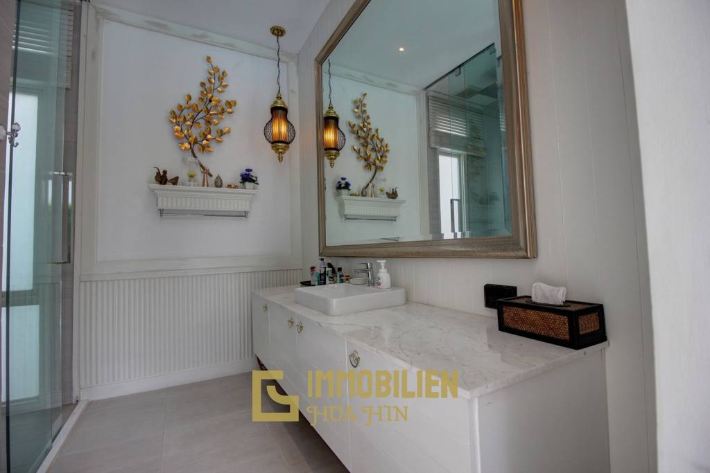 1,350 m² 6 Chambre 8 Salle de bain Villa Pour Vente