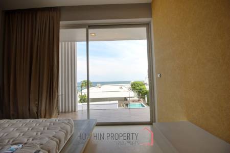 Absolute Beachfront – Modern Design 6 Bedroom Villa