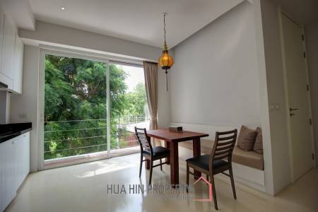 Absolute Beachfront – Modern Design 6 Bedroom Villa