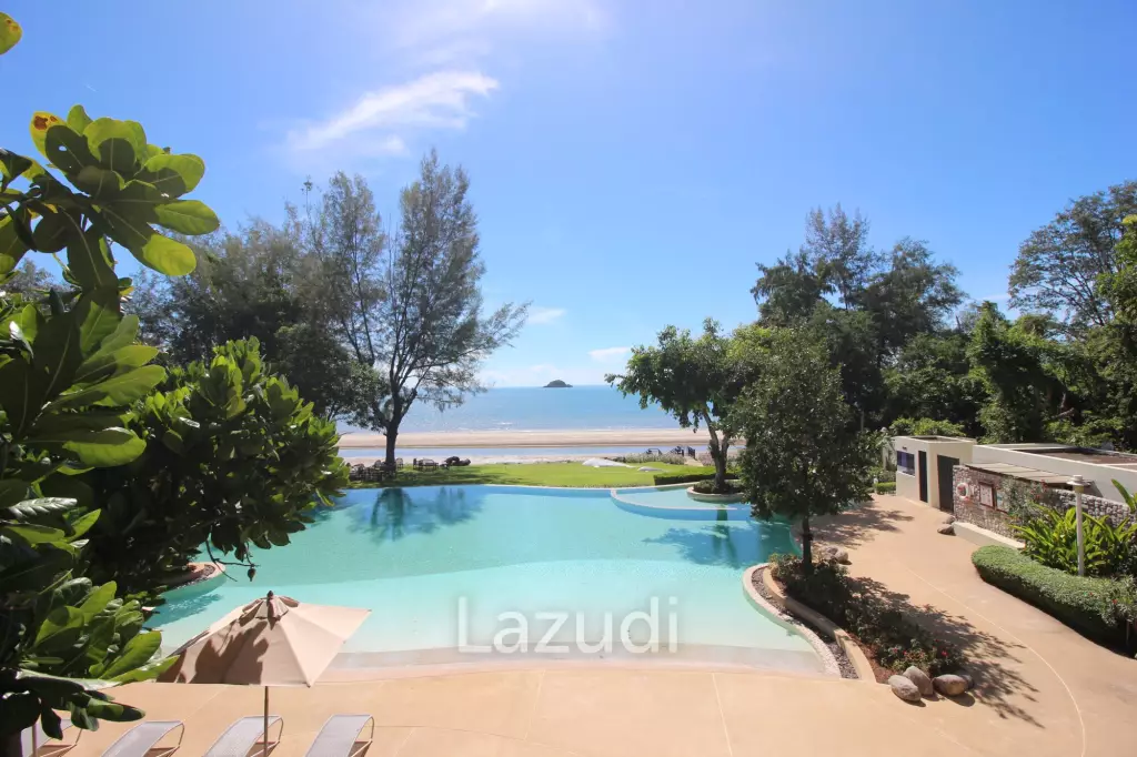 Exclusive 4 Bedroom Absolute Beachfront Condo in Baan Nub Kluen, Khao Tao