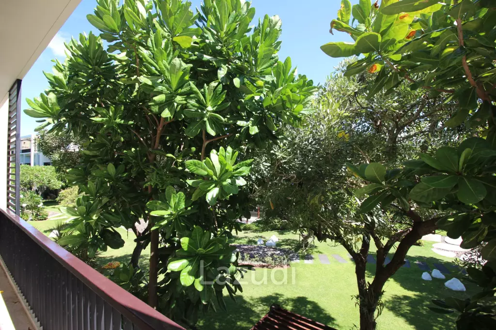 Exclusive 4 Bedroom Absolute Beachfront Condo in Baan Nub Kluen, Khao Tao