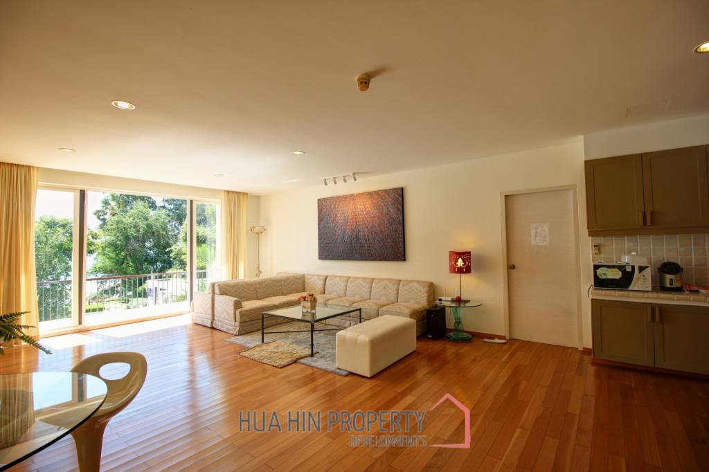 Amazing 4 Bed, Absolute Beachfront Condo in Khoa Tao