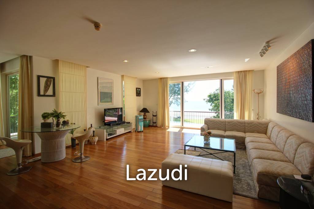 Exclusive 4 Bedroom Absolute Beachfront Condo in Baan Nub Kluen, Khao Tao