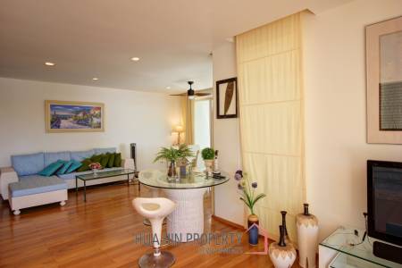 Amazing 4 Bed, Absolute Beachfront Condo in Khoa Tao