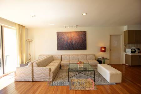 Amazing 4 Bed, Absolute Beachfront Condo in Khoa Tao