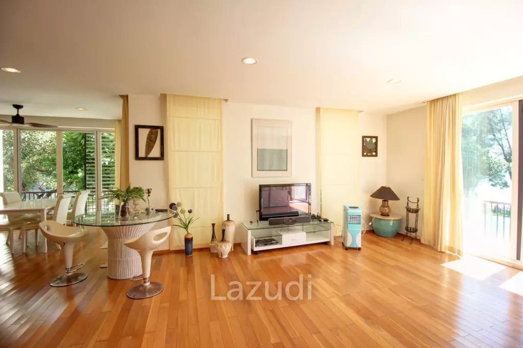 Exclusive 4 Bedroom Absolute Beachfront Condo in Baan Nub Kluen, Khao Tao