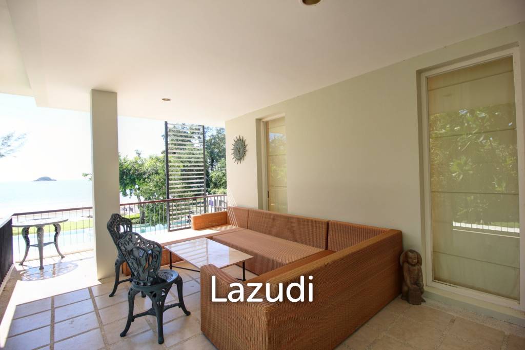 Exclusive 4 Bedroom Absolute Beachfront Condo in Baan Nub Kluen, Khao Tao