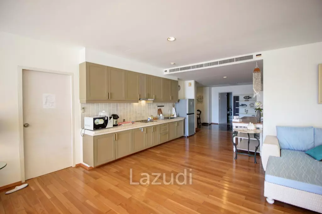 Exclusive 4 Bedroom Absolute Beachfront Condo in Baan Nub Kluen, Khao Tao
