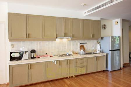 Amazing 4 Bed, Absolute Beachfront Condo in Khoa Tao