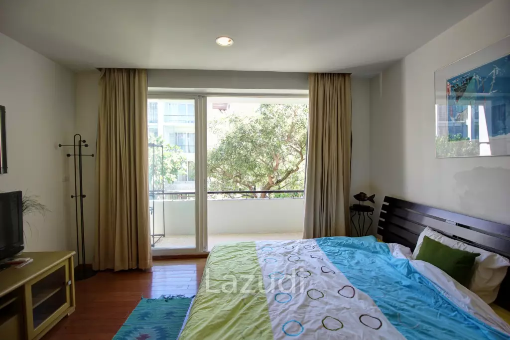 Exclusive 4 Bedroom Absolute Beachfront Condo in Baan Nub Kluen, Khao Tao