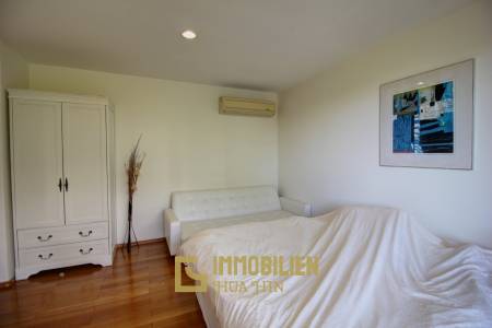 Amazing 4 Bed, Absolute Beachfront Condo in Khoa Tao