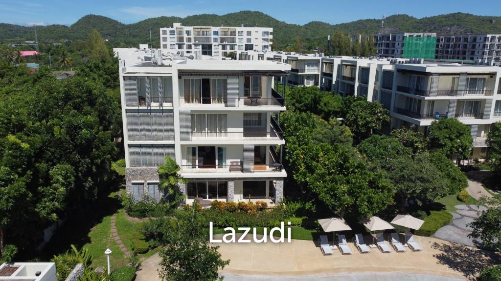 Exclusive 4 Bedroom Absolute Beachfront Condo in Baan Nub Kluen, Khao Tao