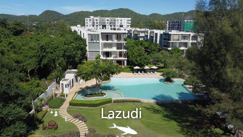 Exclusive 4 Bedroom Absolute Beachfront Condo in Baan Nub Kluen, Khao Tao
