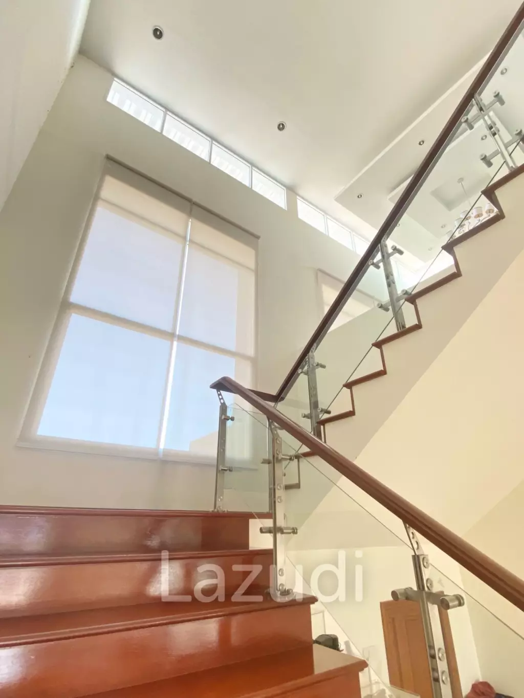 Modern Luxury 4 bedrooms Villa