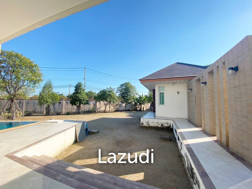 Modern Luxury 4 bedrooms Villa