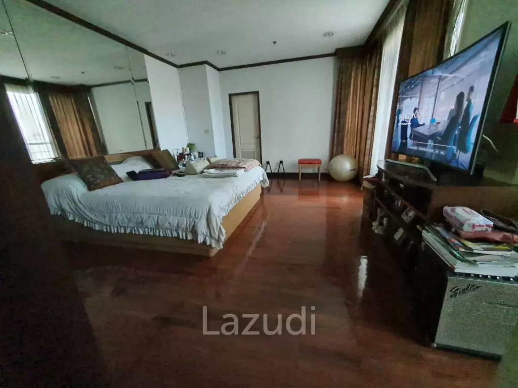 3 Bed 3 Bath 135 Sqm Condo for Sale