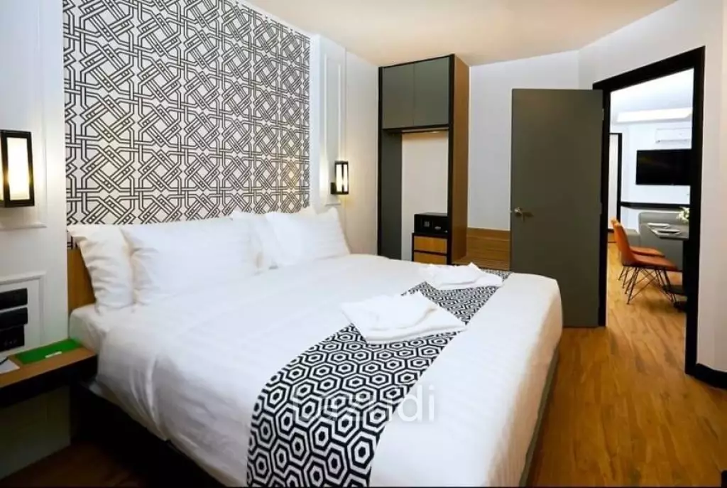Hotel for sale
