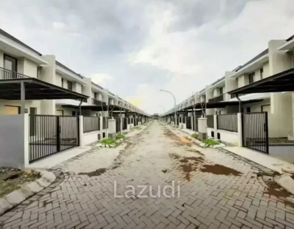 Jual Over Kredit Rumah di Pondok Tjandra Dekat Bandara Juanda, Kampus UNISA, MERR, RS Mitra Keluarga