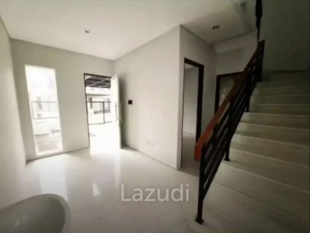 Jual Over Kredit Rumah di Pondok Tjandra Dekat Bandara Juanda, Kampus UNISA, MERR, RS Mitra Keluarga