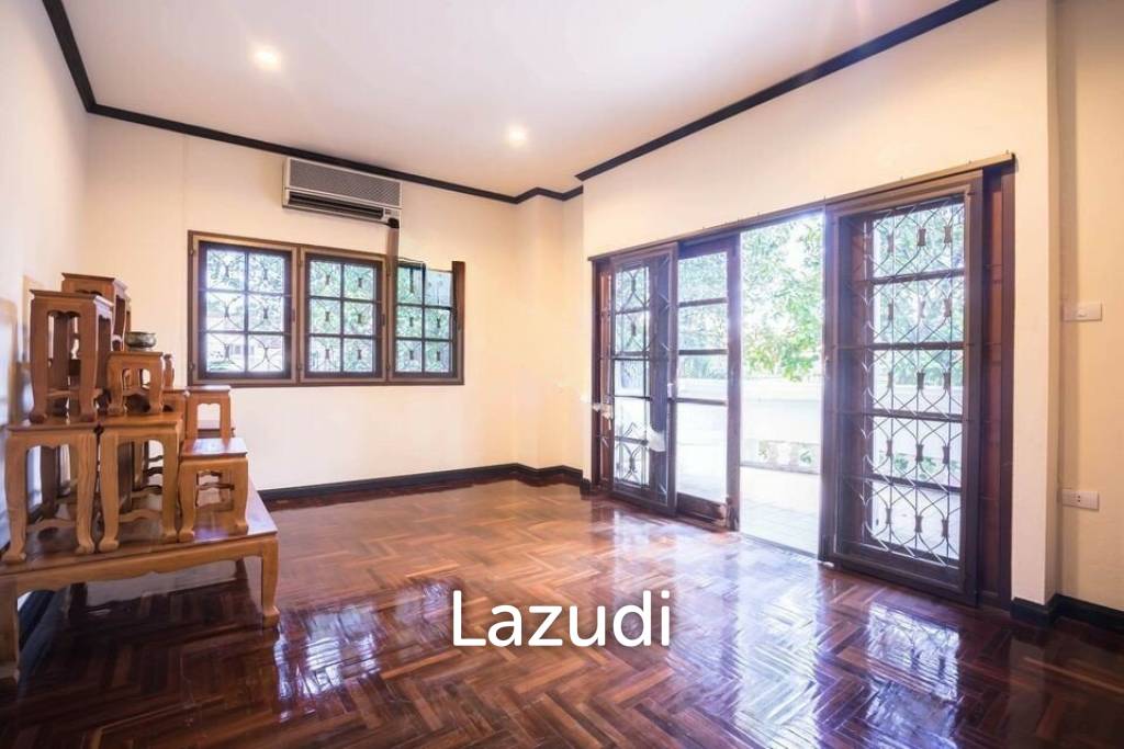 3 Bed 3 Bath Detached House   452 Sqm For Sale