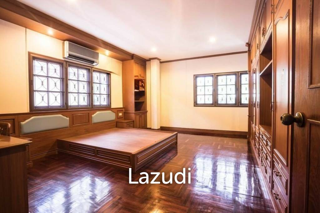 3 Bed 3 Bath Detached House   452 Sqm For Sale