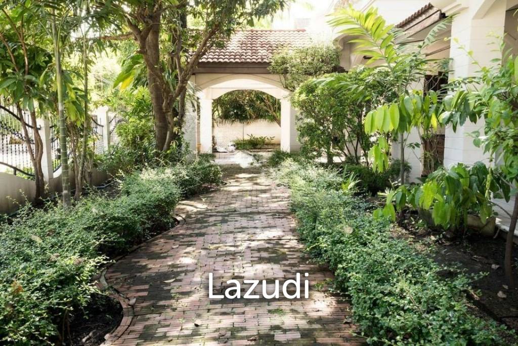 3 Bed 3 Bath Detached House   452 Sqm For Sale