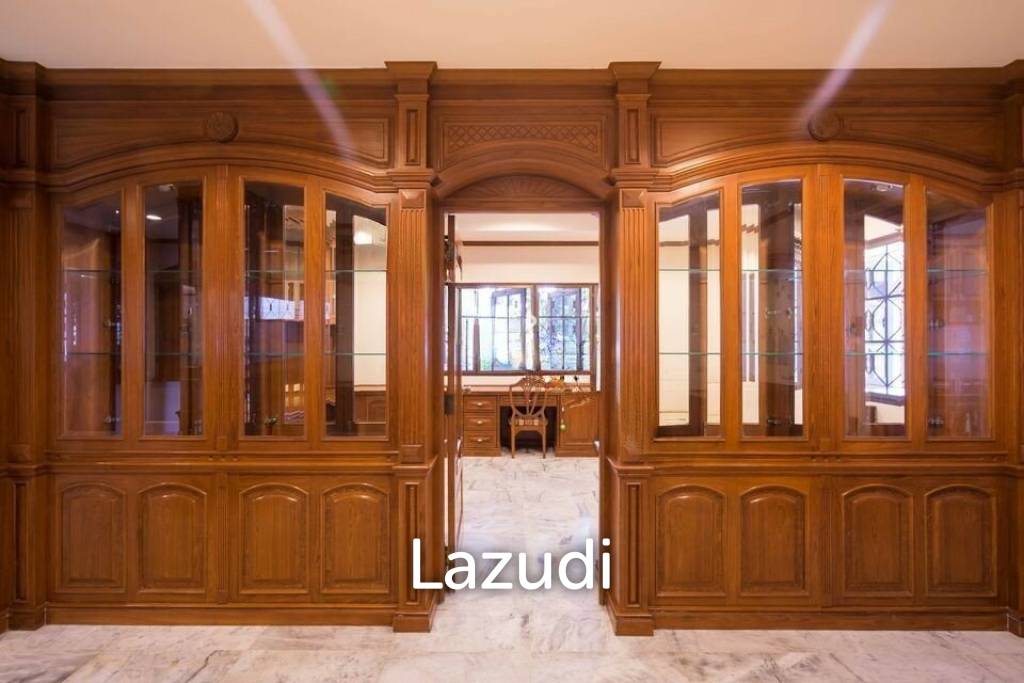 3 Bed 3 Bath Detached House   452 Sqm For Sale