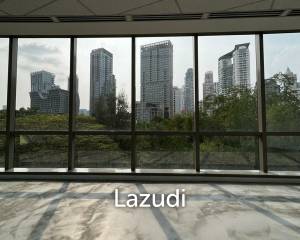 Office space surrounded by green spaces and nature views