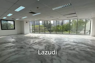 Office space surrounded by green spaces and nature views