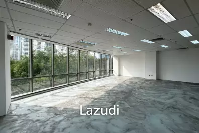 Office space surrounded by green spaces and nature views