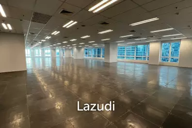 Large office space at Ploenchit (Central CBD)