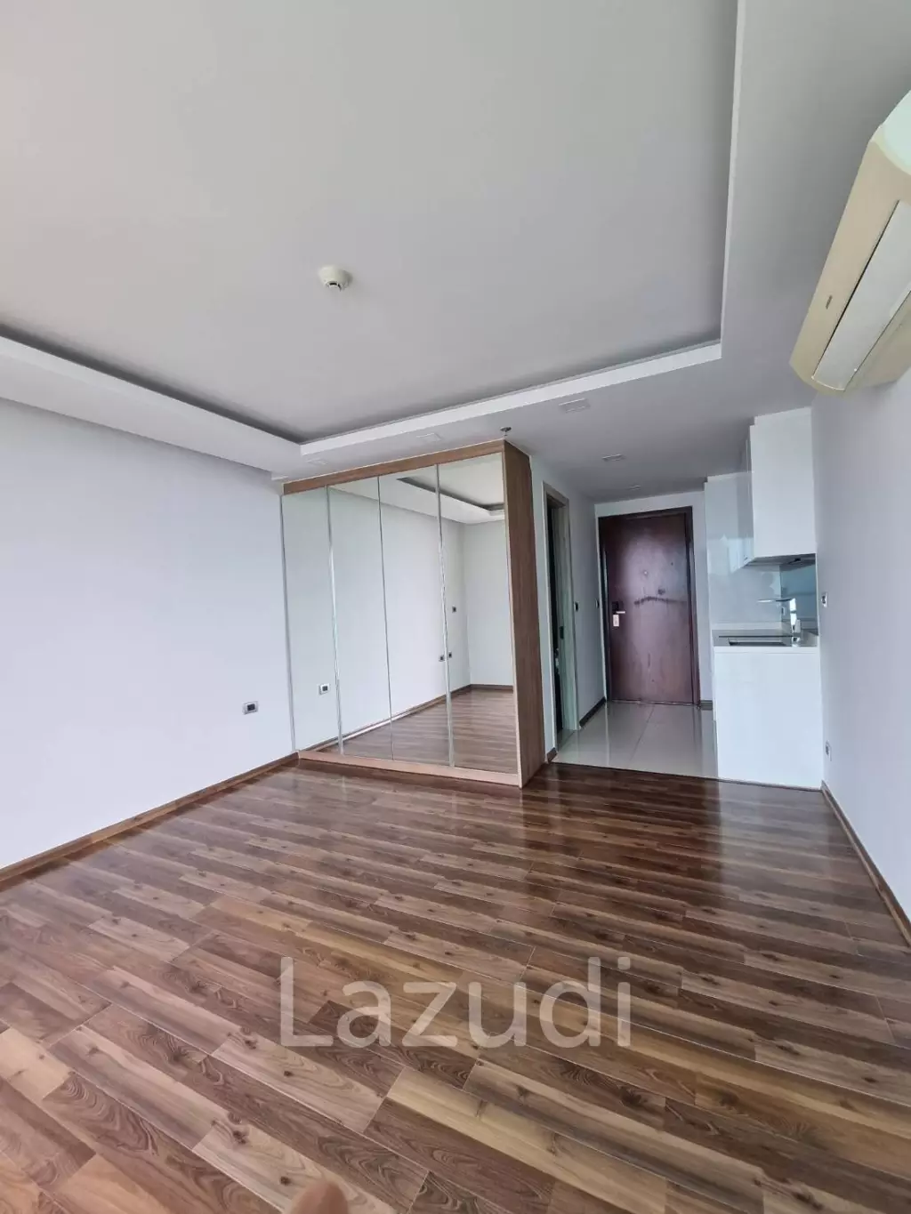Studio for sale