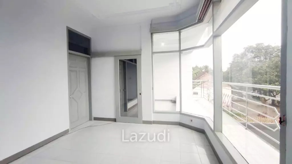 Jual Rumah Plus Usaha Burung Walet dan Budidaya Ikan di Gandusari Blitar Dekat Candi Kotes, Pasar Tugu