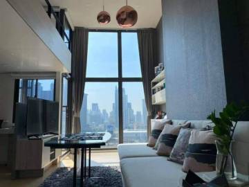 Chewathai Residence Asoke 1 bedroom condo for rent and sale
