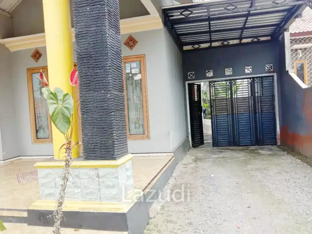 Jual Rumah di Magelang Dekat SMP Negeri 1 Pakis, Pasar Kaponan, Lapangan Kintelan, RS Syubbanul Wathon