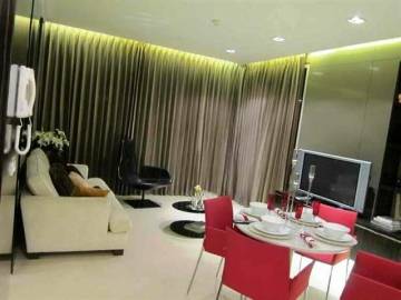 2 bedroom condo for rent and sale at Manhattan Chidlom