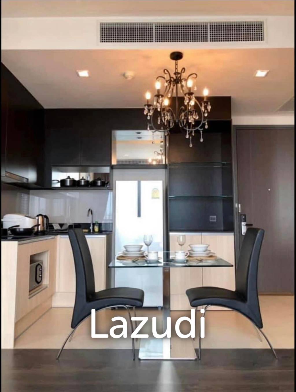 1  Bed 1 Bath 41 SQ.M Edge Sukhumvit 23