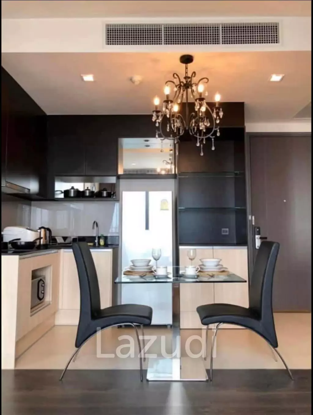1  Bed 1 Bath 41 SQ.M Edge Sukhumvit 23