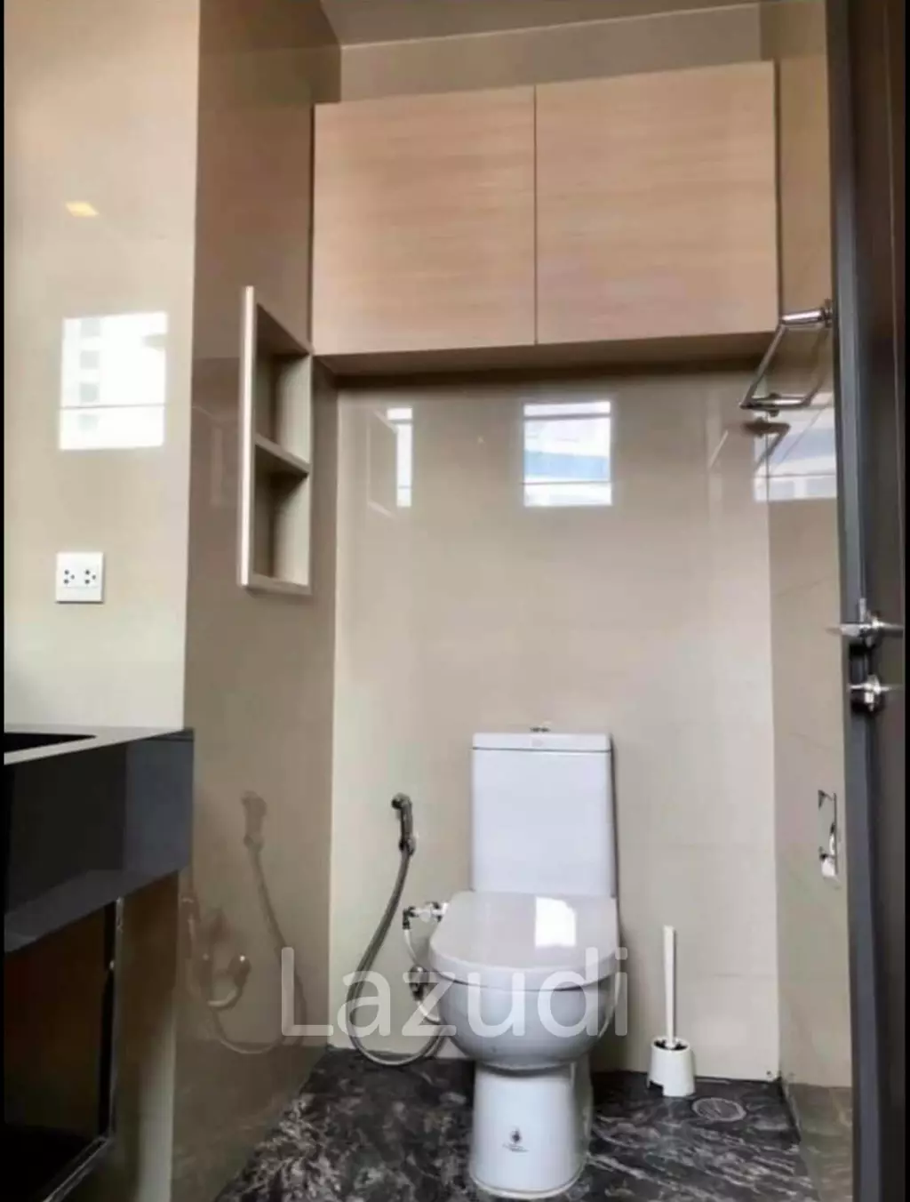 1  Bed 1 Bath 41 SQ.M Edge Sukhumvit 23