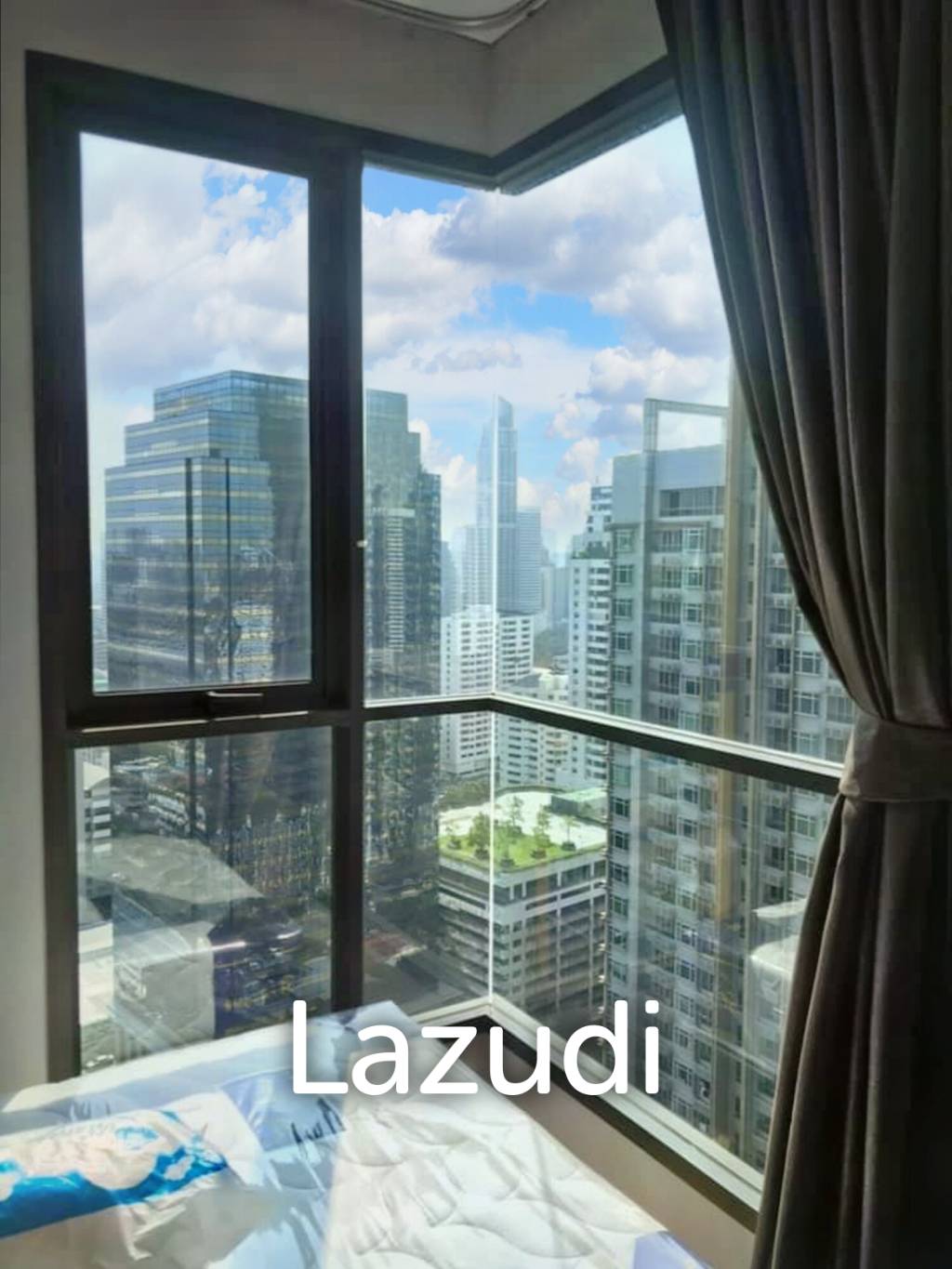 2 Bed  61 SQM Lumpini Suite Phetchaburi-Makkasan