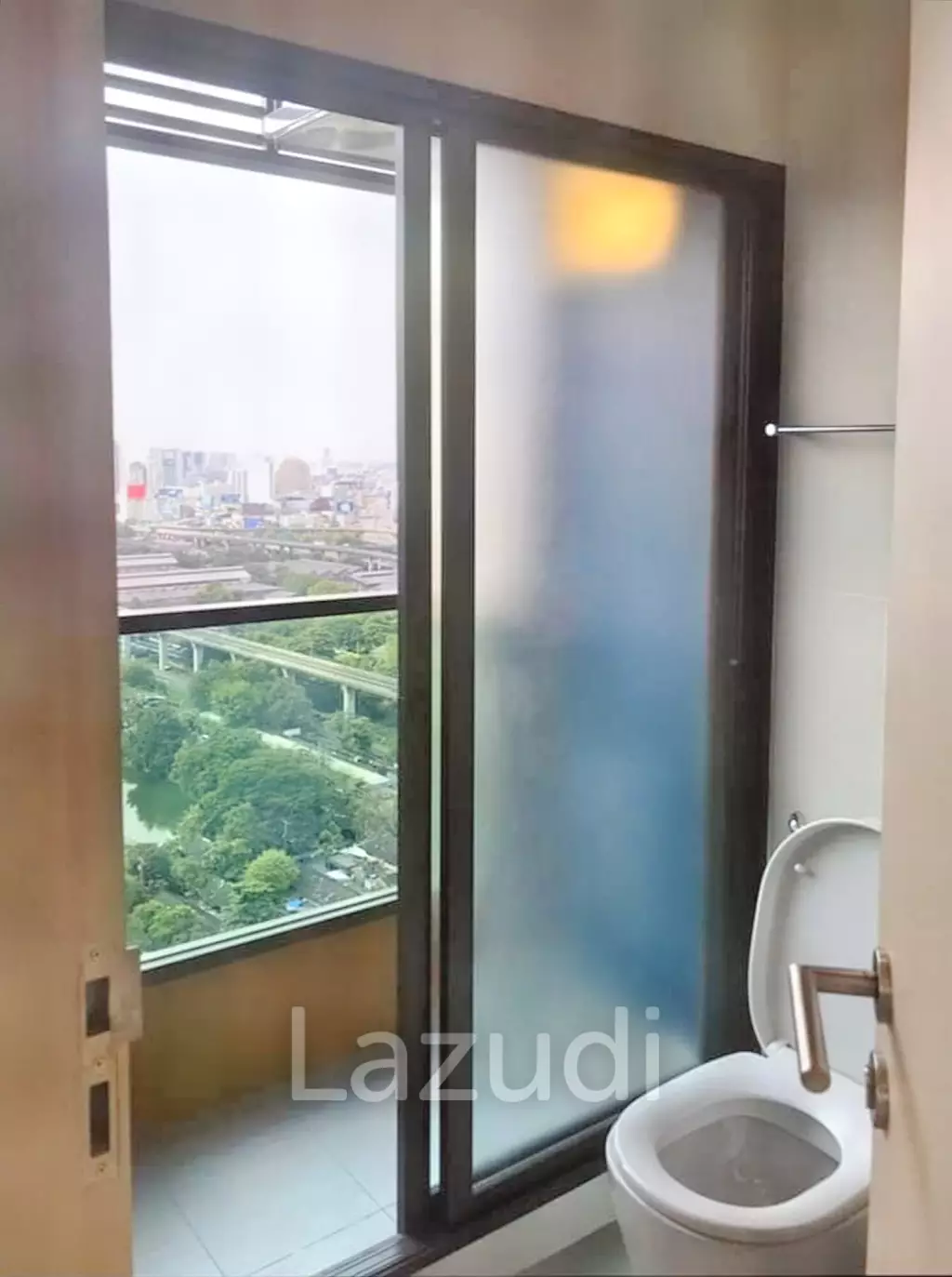 2 Bed  61 SQM Lumpini Suite Phetchaburi-Makkasan