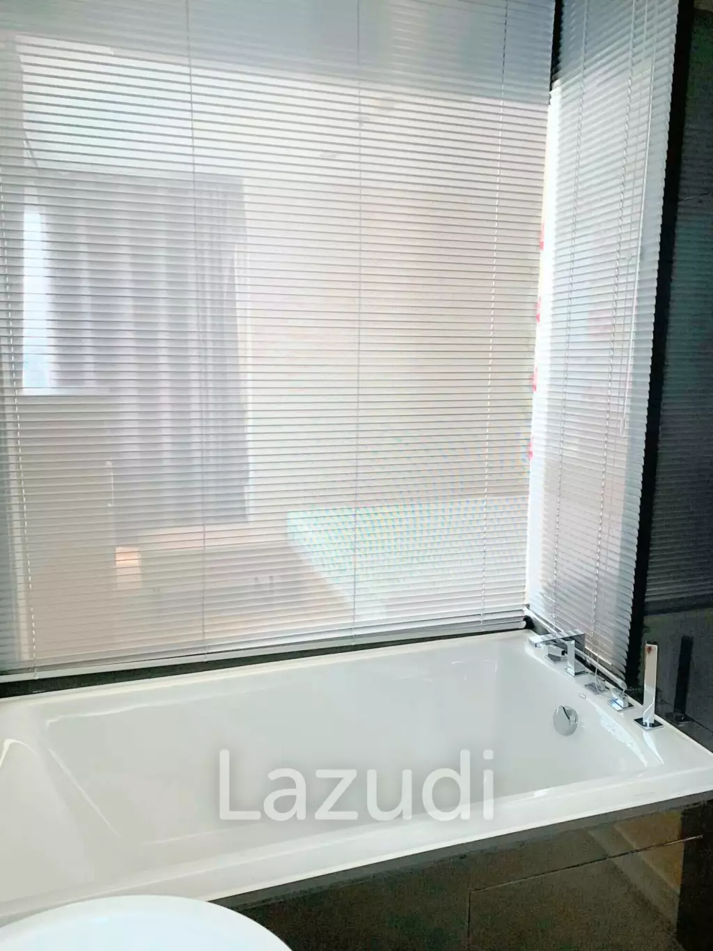 2 Bed 2 Bath 65 SQ.M Rhythm Sukhumvit 50