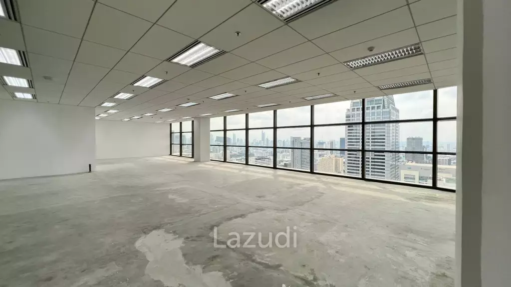 Fully fitted or bare shell office in Gaysorn building