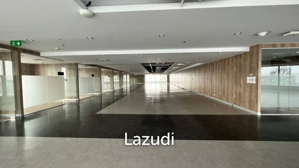 Cooperate office at Chong Nonsri ideal for Head Quarters