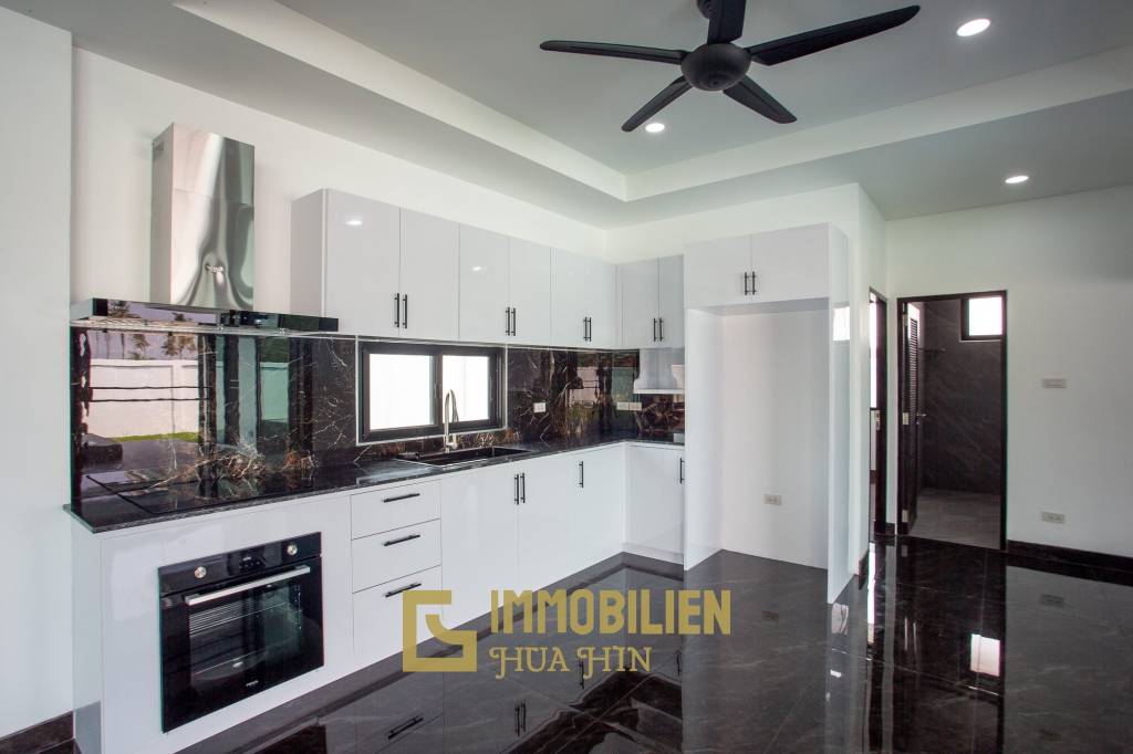 460 qm 3 Bett 2 Bad Villa Für Verkauf