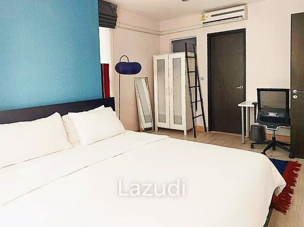 2 Bed 1 Bath 60 SQ.M Sky Walk Condominium